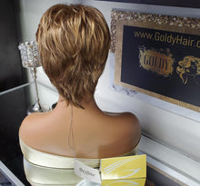 Load image into Gallery viewer, Beauty Spot by Gabor, Flexlite Synthetic Wig
